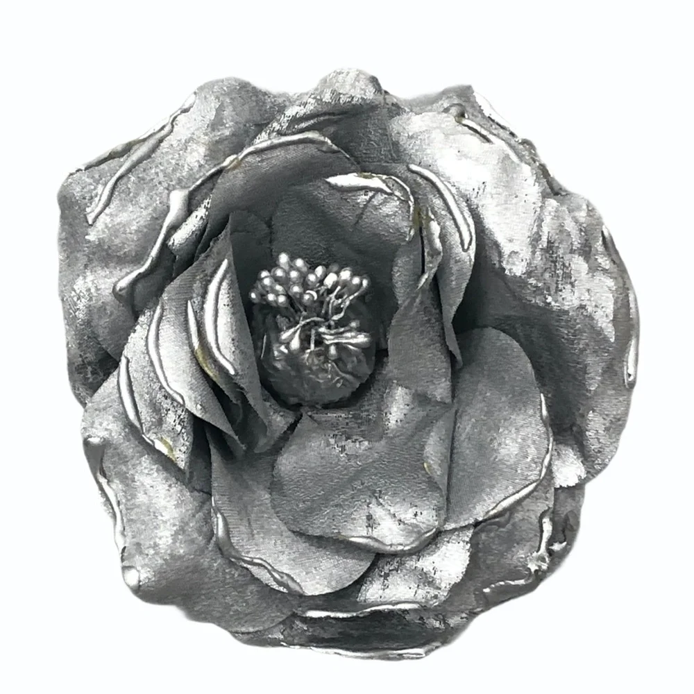 VINTAGE LARGE SILVER FABRIC BROOCH